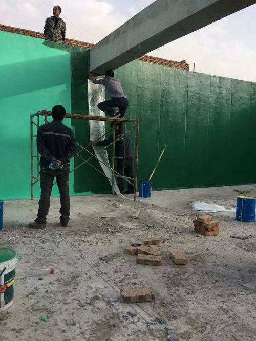 渝中针对老旧车间地面普遍存在的起砂、裂缝问题